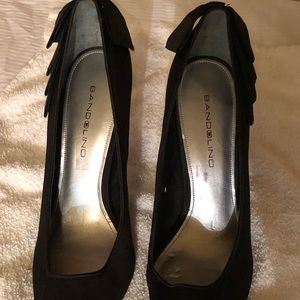 Brand new Bandolino black  Stilettos Sz 10